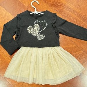 Mayoral. Two-piece Girl dress size 4.